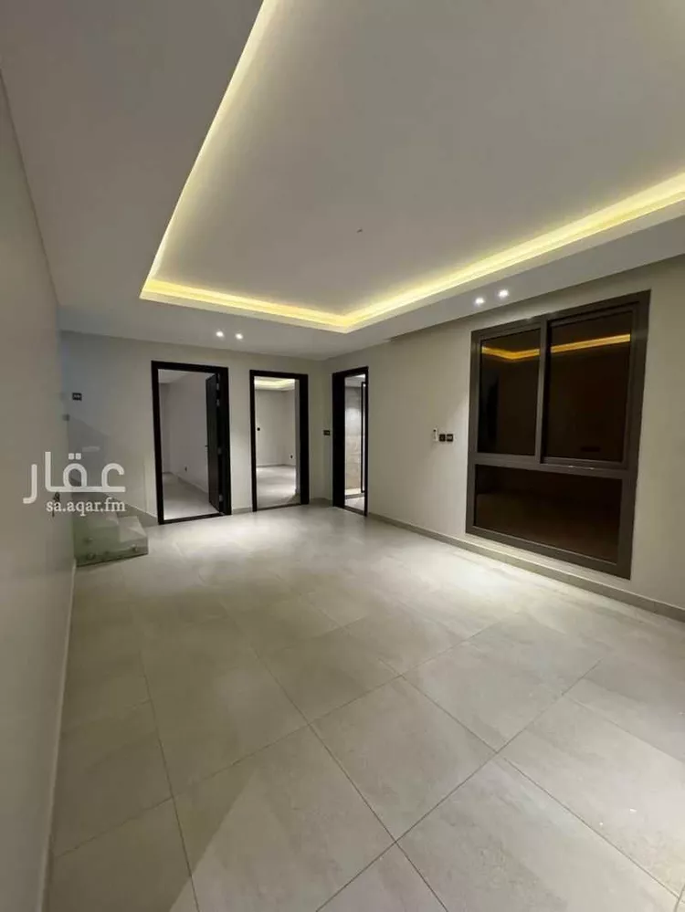 فيلا للبيع في شارع الربائع, حي عكاظ, مدينة الرياض, منطقة الرياض 14