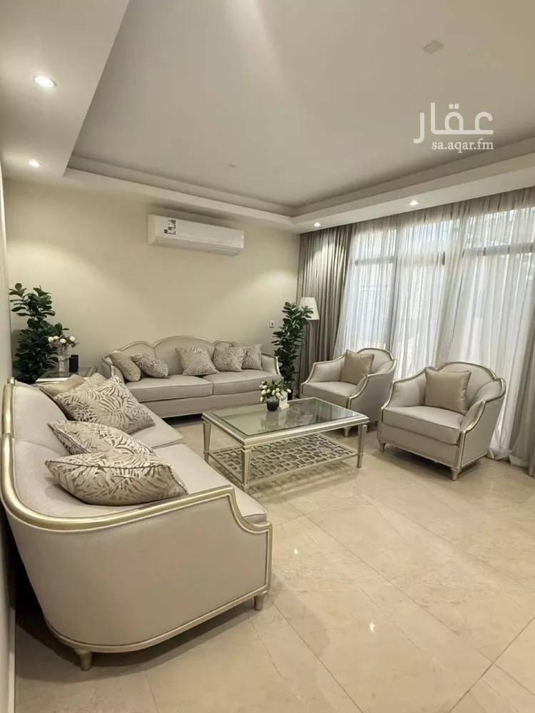 فيلا للبيع في شارع فاطمة أم البهاء, حي الرمال, مدينة الرياض, منطقة الرياض صورة 2