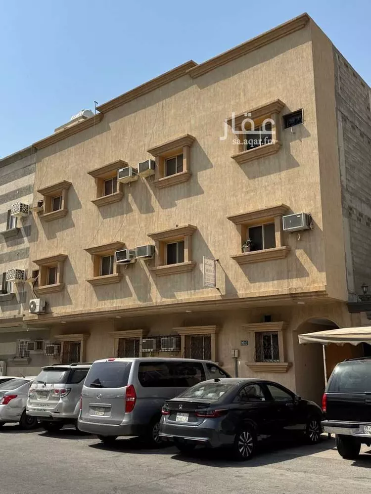 عمارة للبيع في شارع المجمعة, حي الثقبة, مدينة الخبر, المنطقة الشرقية صورة 3