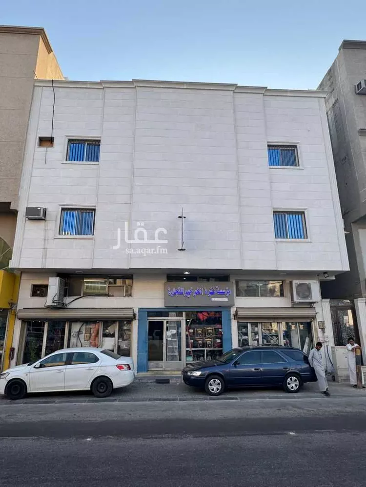 عمارة للبيع في شارع الرياض, حي الثقبة, مدينة الخبر, المنطقة الشرقية