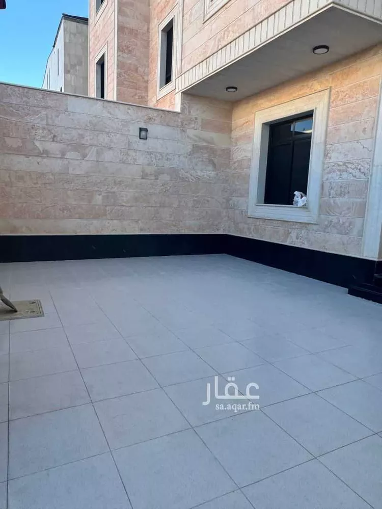 فيلا للبيع في حي الدفاع, مدينة المدينة المنورة, منطقة المدينة المنورة صورة 3