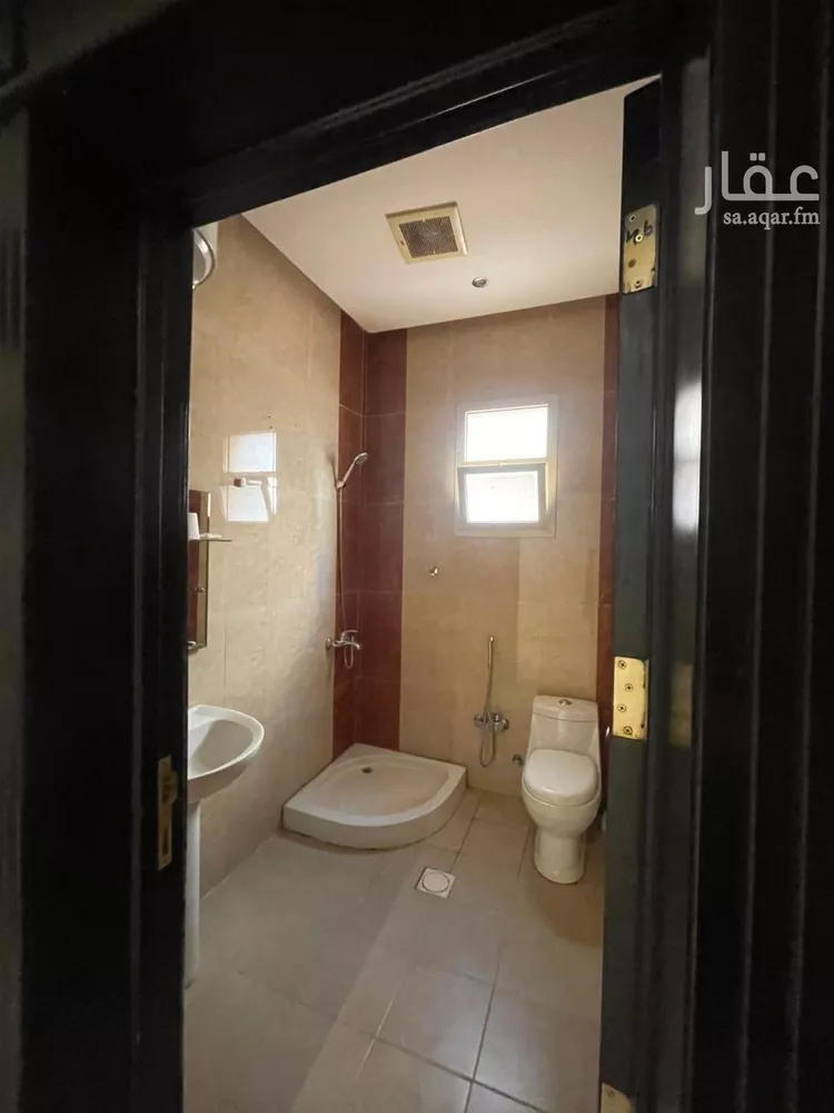 Floor for Rent in Riyadh Al Wadi صورة 2