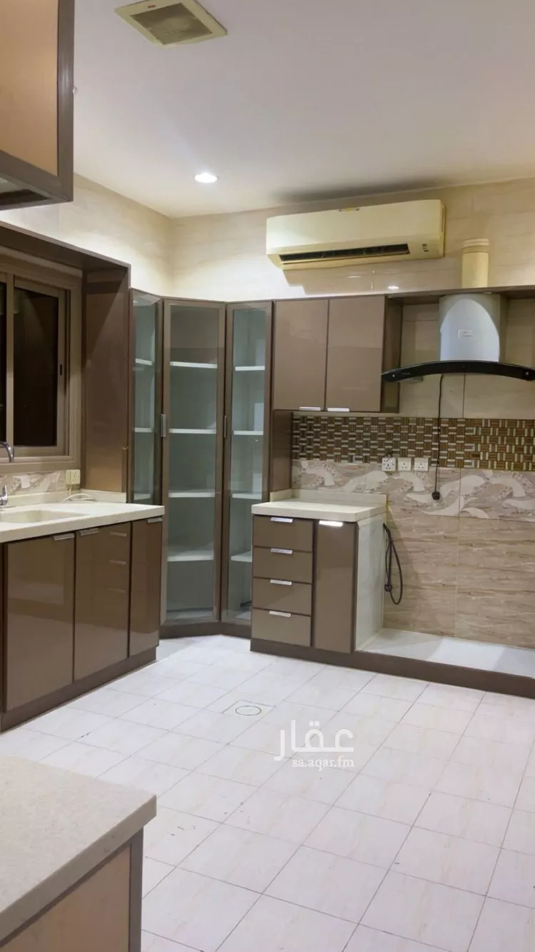 فيلا للبيع في شارع رقم 207, حي النرجس, مدينة الرياض, منطقة الرياض 7