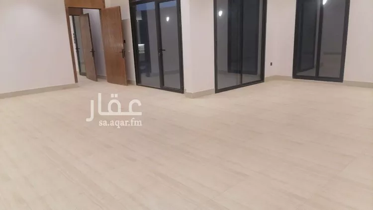 Floor for Sale in Riyadh Ar Rimal 6