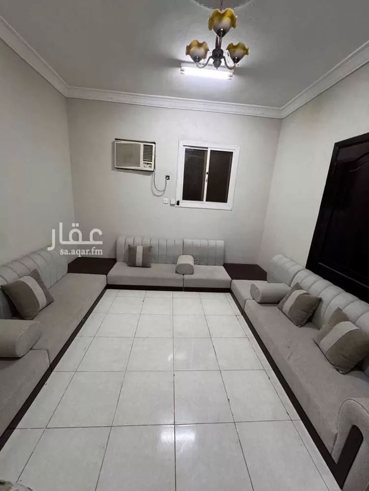 شقة للبيع في شارع شارع عثمان النحوي, حي القادسية الاول, مدينة تبوك, منطقة تبوك صورة 2