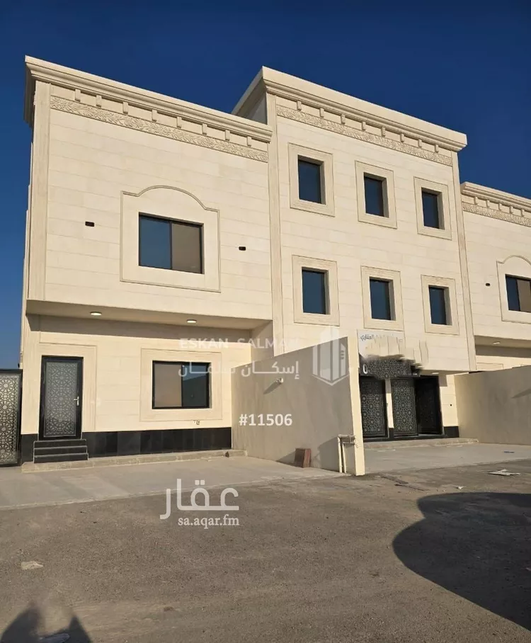 شقة للبيع في شارع العزيزية 11, حي العزيزية, مدينة الجبيل, المنطقة الشرقية