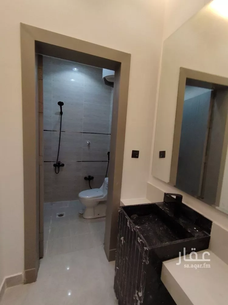 دور للبيع في شارع علي الجارم, حي بدر, مدينة الرياض, منطقة الرياض صورة 2