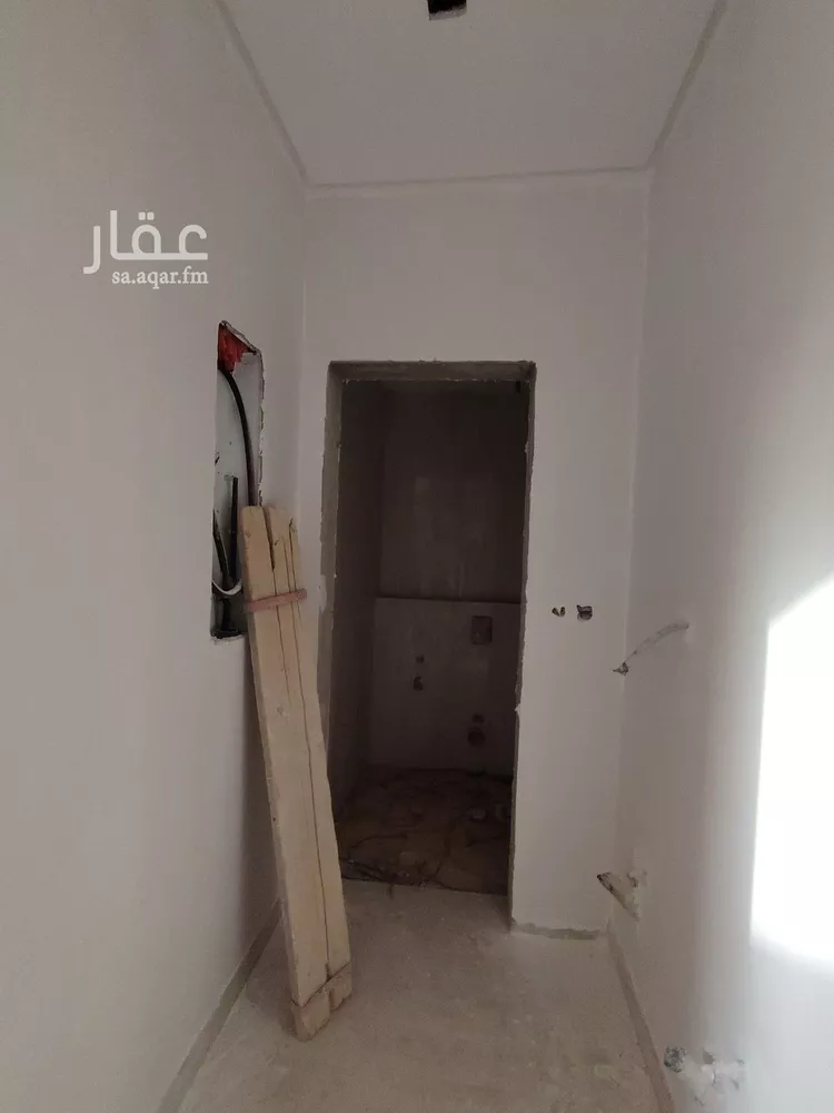 دور للبيع في شارع أبي الطيب, حي بدر, مدينة الرياض, منطقة الرياض صورة 3