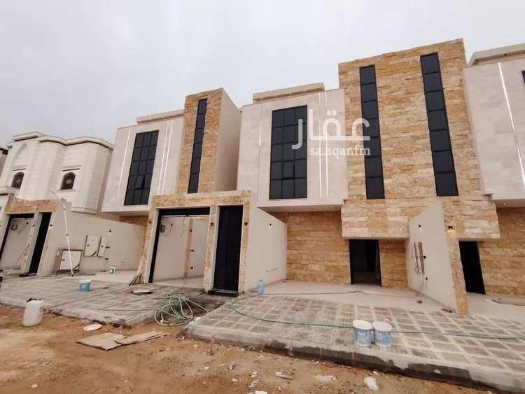 Floor for Sale in Riyadh Dhahrat Namar