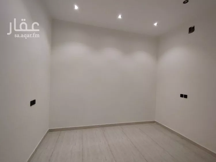 فيلا للبيع في شارع أبي الفضل النويري, حي طويق, مدينة الرياض, منطقة الرياض صورة 2
