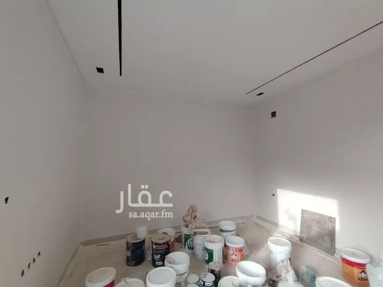 دور للبيع في شارع أبي الطيب, حي بدر, مدينة الرياض, منطقة الرياض صورة 4