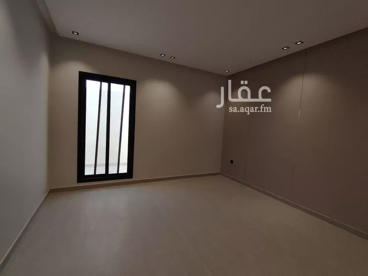 دور للبيع في شارع دقاف, حي عكاظ, مدينة الرياض, منطقة الرياض صورة 5