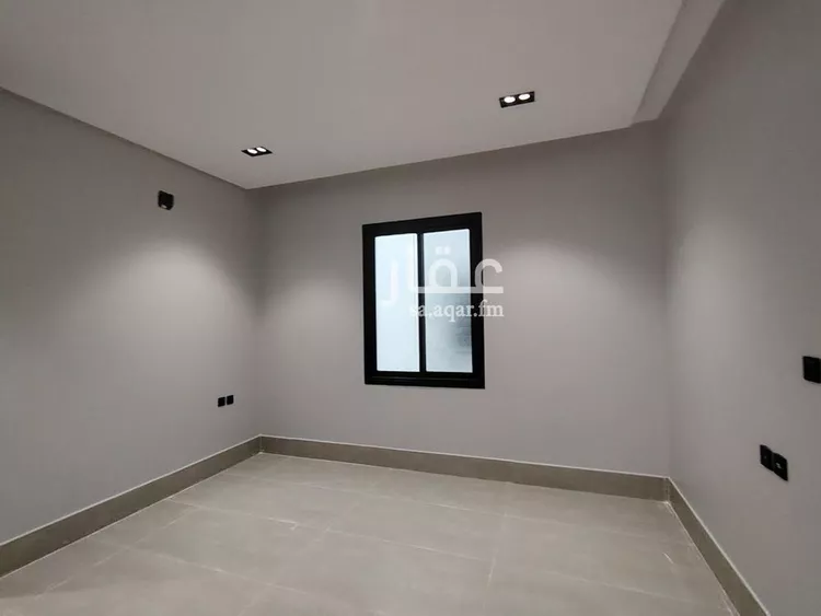 فيلا للبيع في شارع ابن الطيلسان القرطبي, حي عكاظ, مدينة الرياض, منطقة الرياض صورة 5