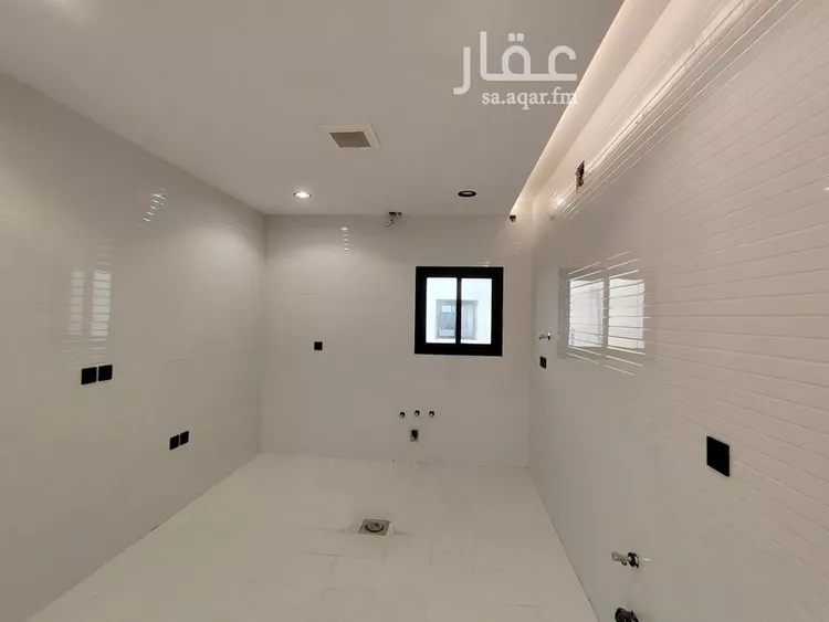 دور للبيع في شارع علي بن سلامة اللخمي, حي بدر, مدينة الرياض, منطقة الرياض صورة 3