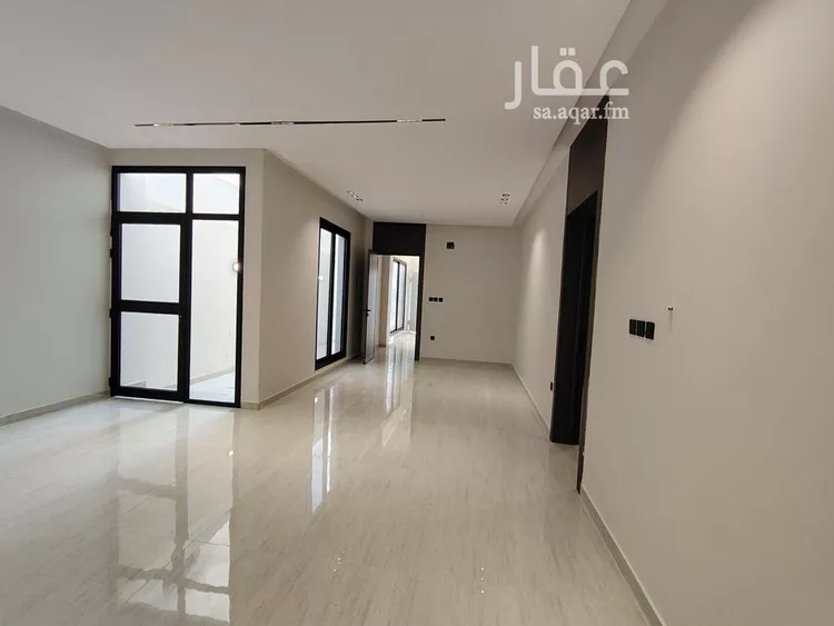 دور للبيع في شارع أبي الطيب, حي بدر, مدينة الرياض, منطقة الرياض صورة 3