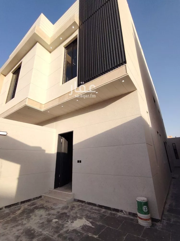 دور للبيع في شارع الأقطار, حي العريجاء الغربي, مدينة الرياض, منطقة الرياض صورة 4