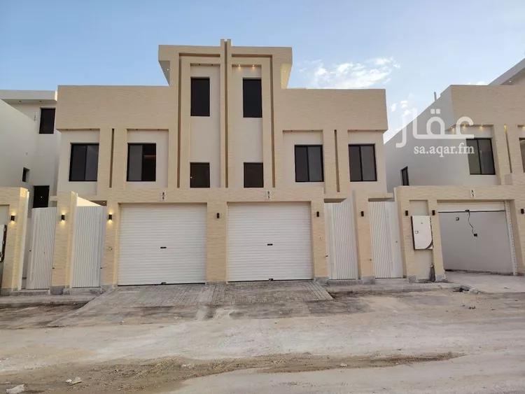 دور للبيع في شارع ابن المنذر, حي عكاظ, مدينة الرياض, منطقة الرياض صورة 3