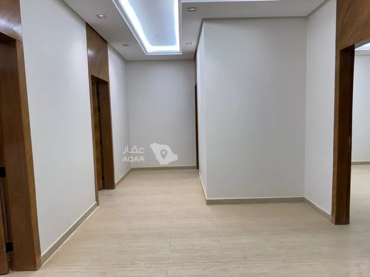 شقة للإيجار في شارع عمير بن سنان بن عرفطة, حي المهدية, مدينة الرياض, منطقة الرياض 8