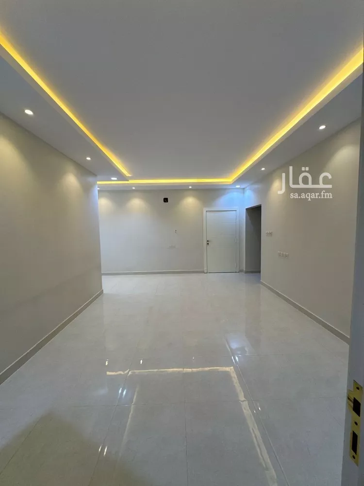 شقة للإيجار في شارع عبدالرحمن بن مرشد, حي المهدية, مدينة الرياض, منطقة الرياض 7