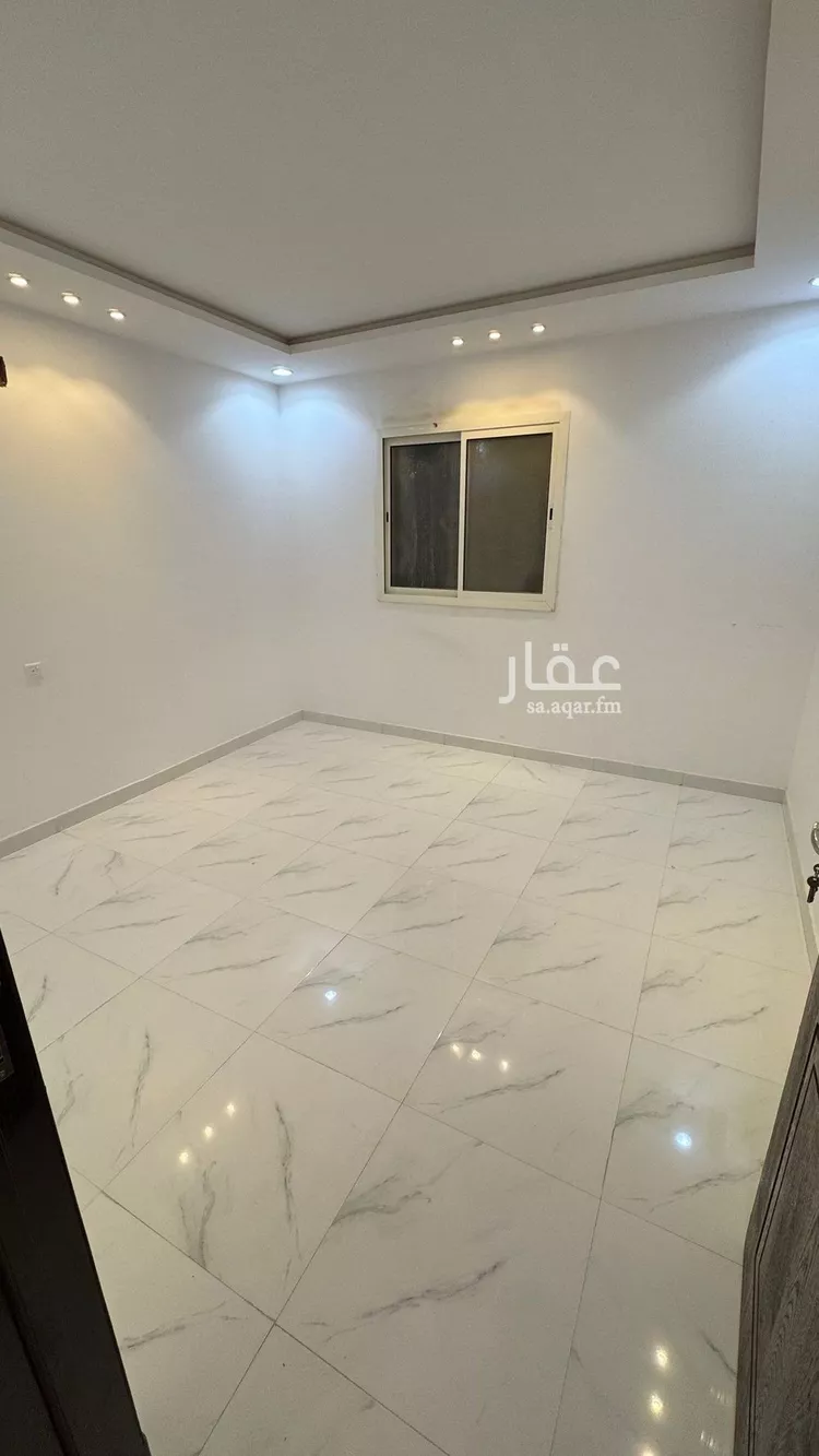 شقة للإيجار في شارع أحمد بن محمد الشعبي, حي المهدية, مدينة الرياض, منطقة الرياض