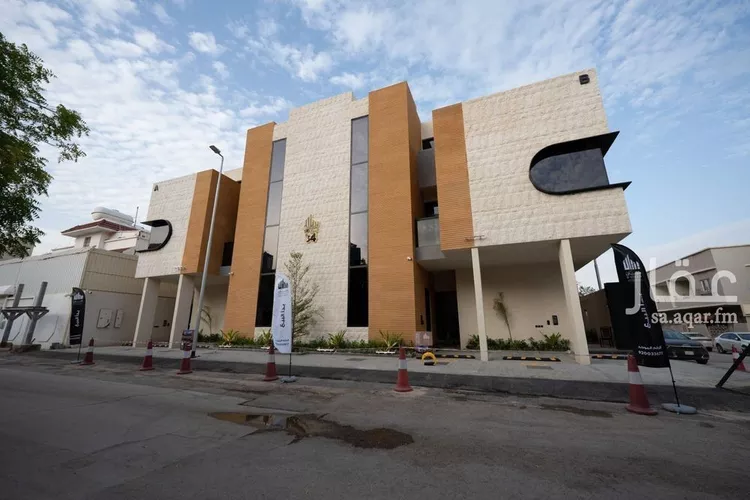 دور للبيع في شارع الكريمي, حي العليا, مدينة الرياض, منطقة الرياض صورة 3