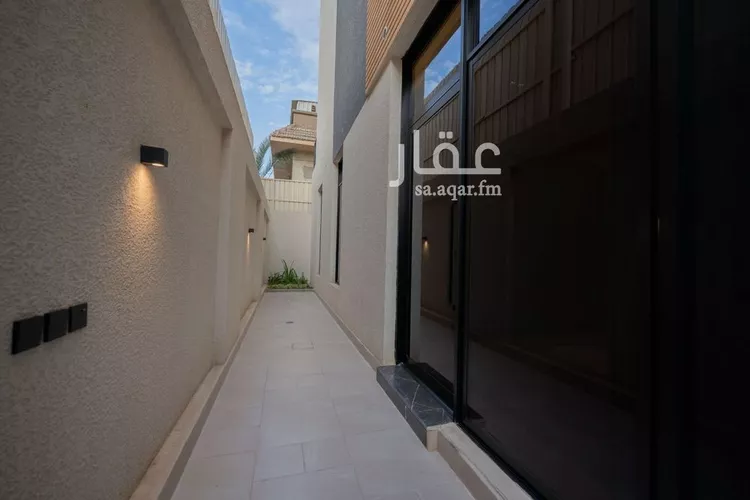 دور للبيع في شارع الكريمي, حي العليا, مدينة الرياض, منطقة الرياض صورة 5