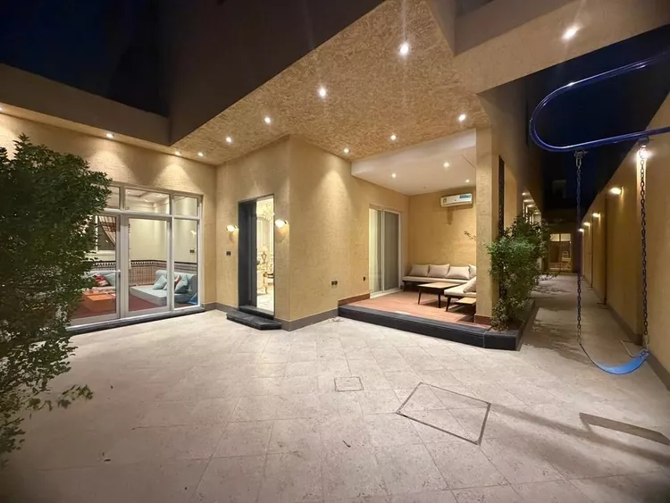 Floor for Rent in Riyadh Dhahrat Namar