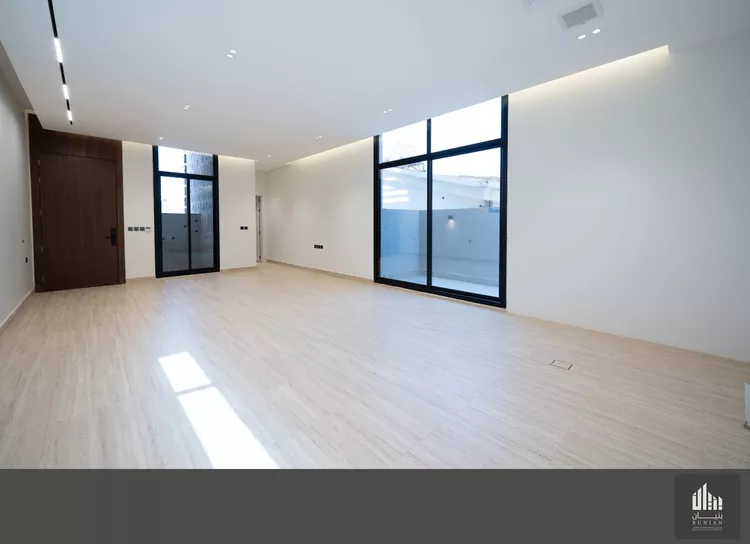 Floor for Sale in Riyadh Al Olaya 3