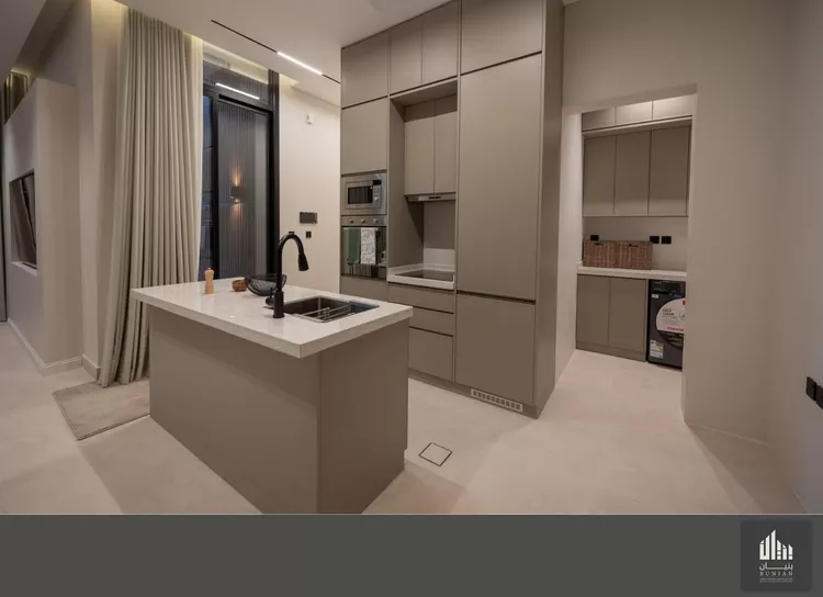 Floor for Sale in Riyadh Al Olaya 5