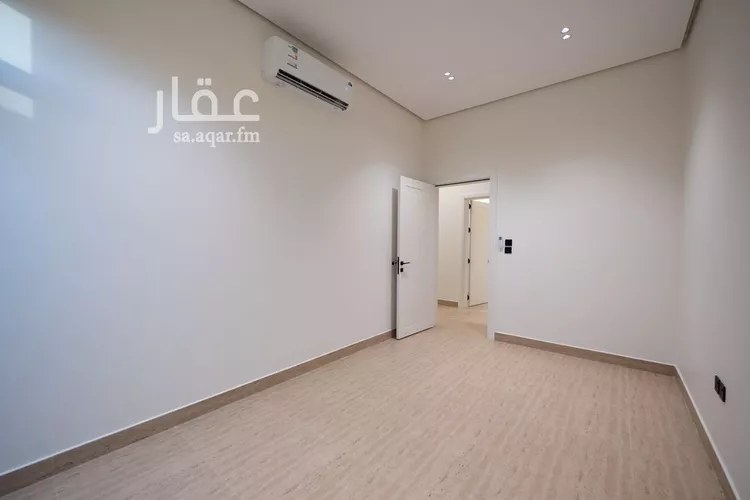 دور للبيع في شارع رماح, حي الملك فهد, مدينة الرياض, منطقة الرياض صورة 5