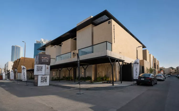 Floor for Sale in Riyadh Al Olaya
