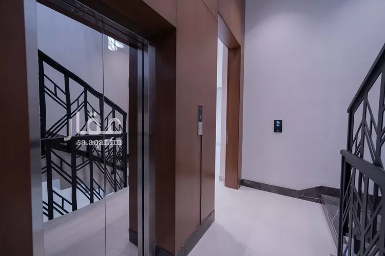 دور للبيع في شارع ابن مشرف, حي المحمدية, مدينة الرياض, منطقة الرياض صورة 2