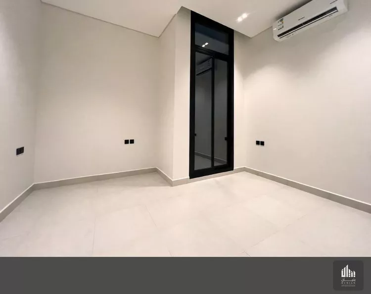 دور للبيع في شارع الرحالة, حي الورود, مدينة الرياض, منطقة الرياض 10