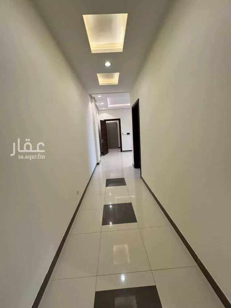 دور للإيجار في شارع عبدالعزيز العريفي ، حي الربيع ، الرياض ، منطقة الرياض