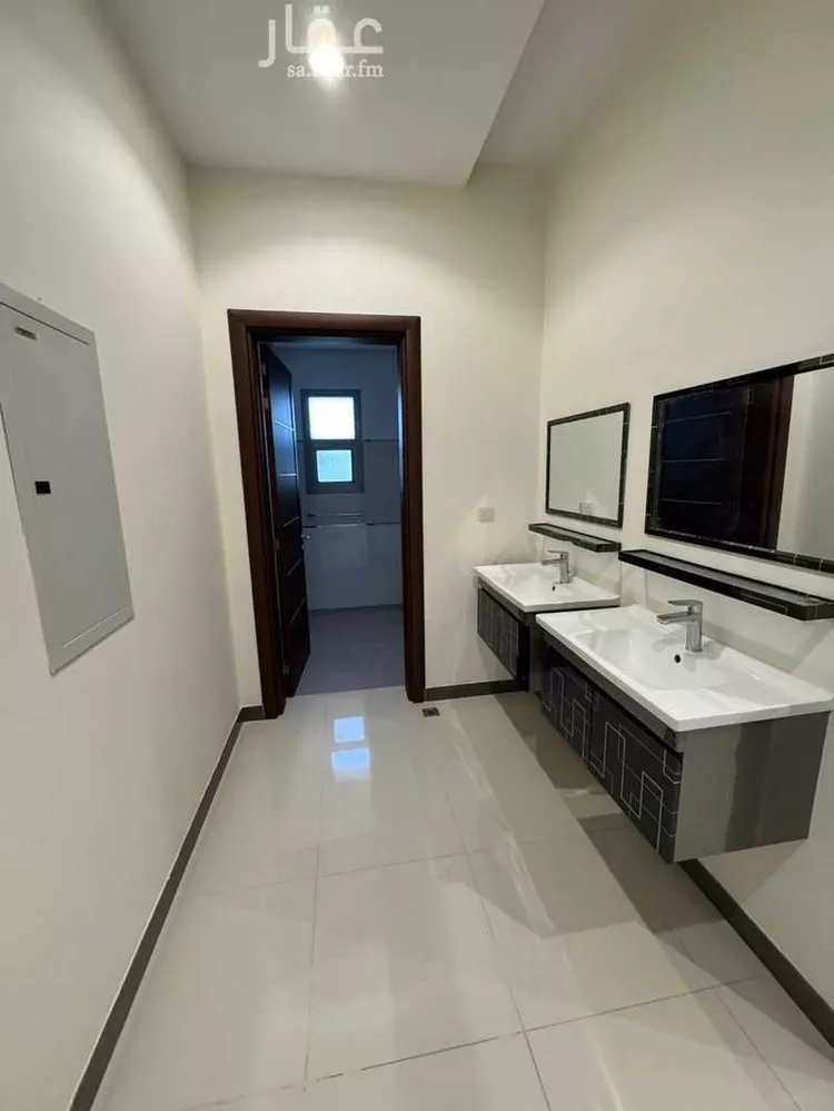 دور للإيجار في شارع عبدالعزيز العريفي ، حي الربيع ، الرياض ، منطقة الرياض صورة 4