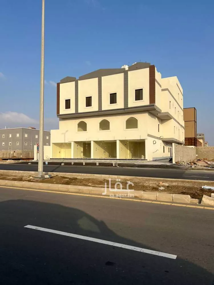 عمارة للإيجار في شارع المعتمد بن عباد, حي المنارات, مدينة جدة, منطقة مكة المكرمة