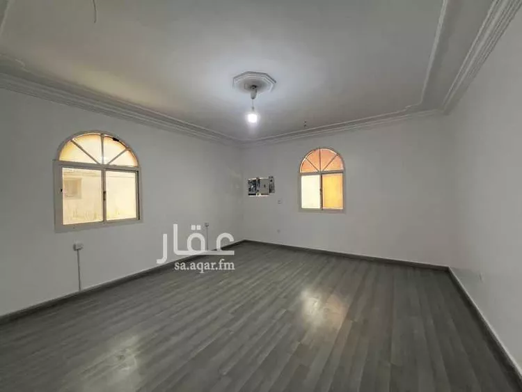 فيلا للإيجار في شارع عمرو بن واثله, حي الزهراء, مدينة جدة, منطقة مكة المكرمة صورة 4