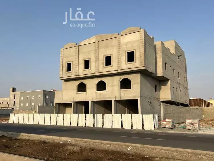 عمارة للإيجار في شارع المعتمد بن عباد, حي المنارات, مدينة جدة, منطقة مكة المكرمة