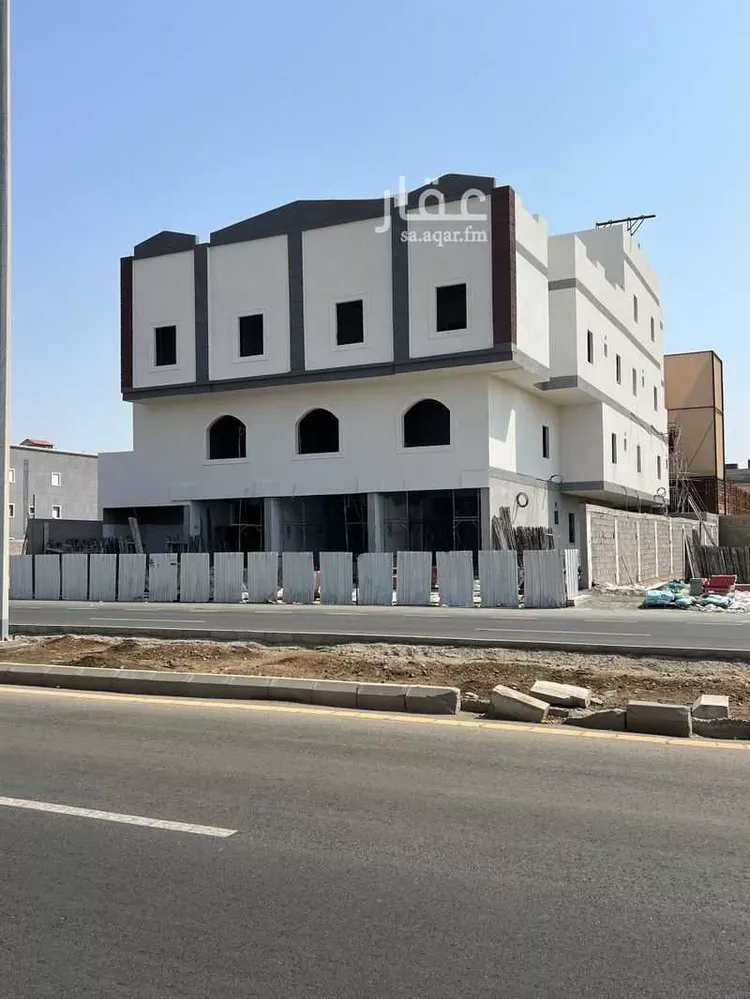 عمارة للإيجار في شارع المعتمد بن عباد, حي المنارات, مدينة جدة, منطقة مكة المكرمة