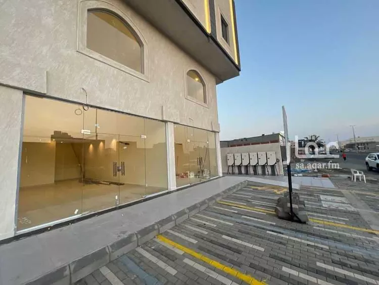 Shop for Rent in Jeddah Al Sawari