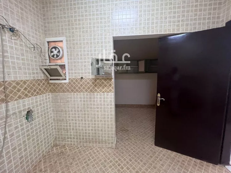 شقة للبيع في شارع وادي الخضارم, حي بدر, مدينة الرياض, منطقة الرياض صورة 5