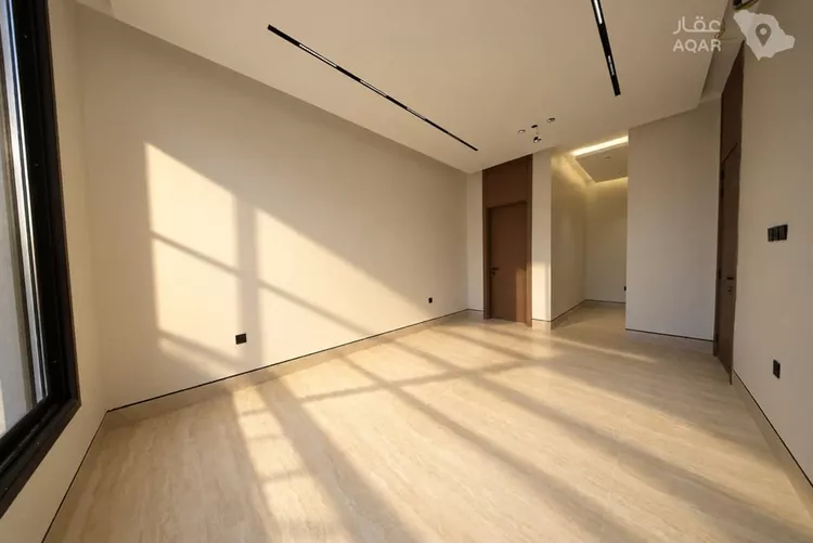 Floor for Sale in Riyadh Ar Rabwah 4