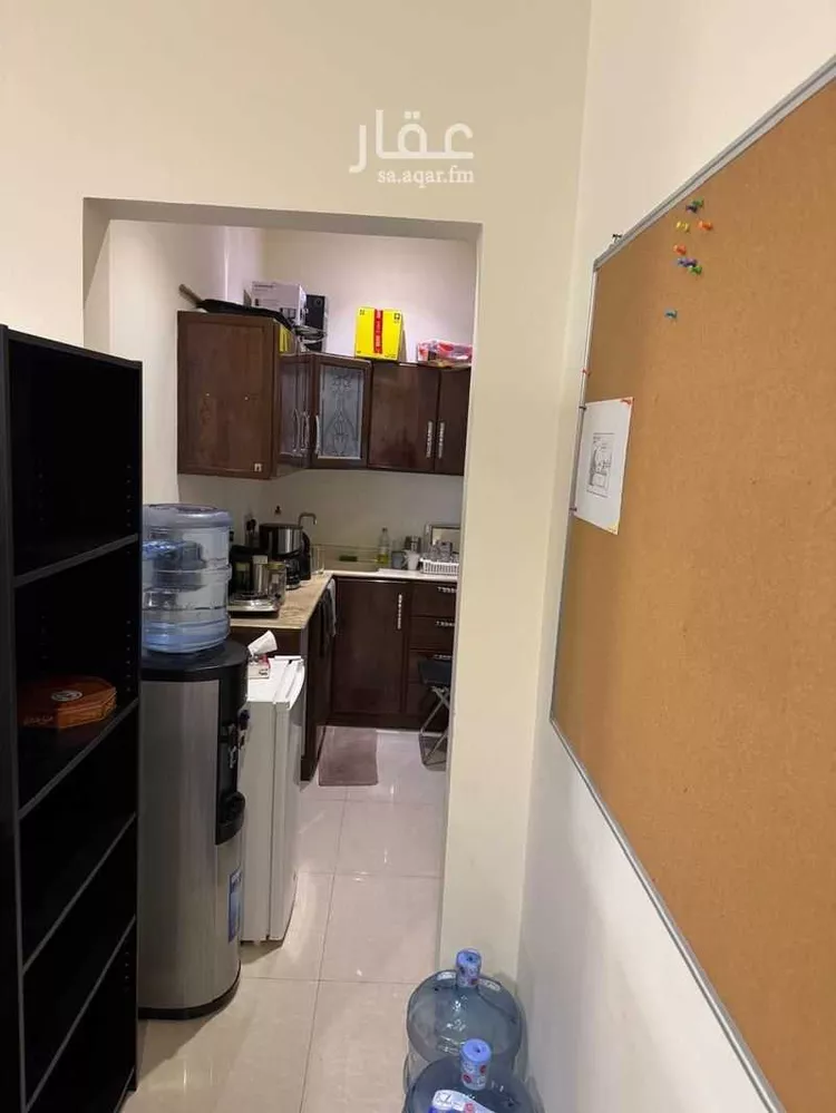 مكتب تجاري للإيجار في شارع الشيخ عبدالله المخضوب ، حي الوادي ، الرياض ، منطقة الرياض