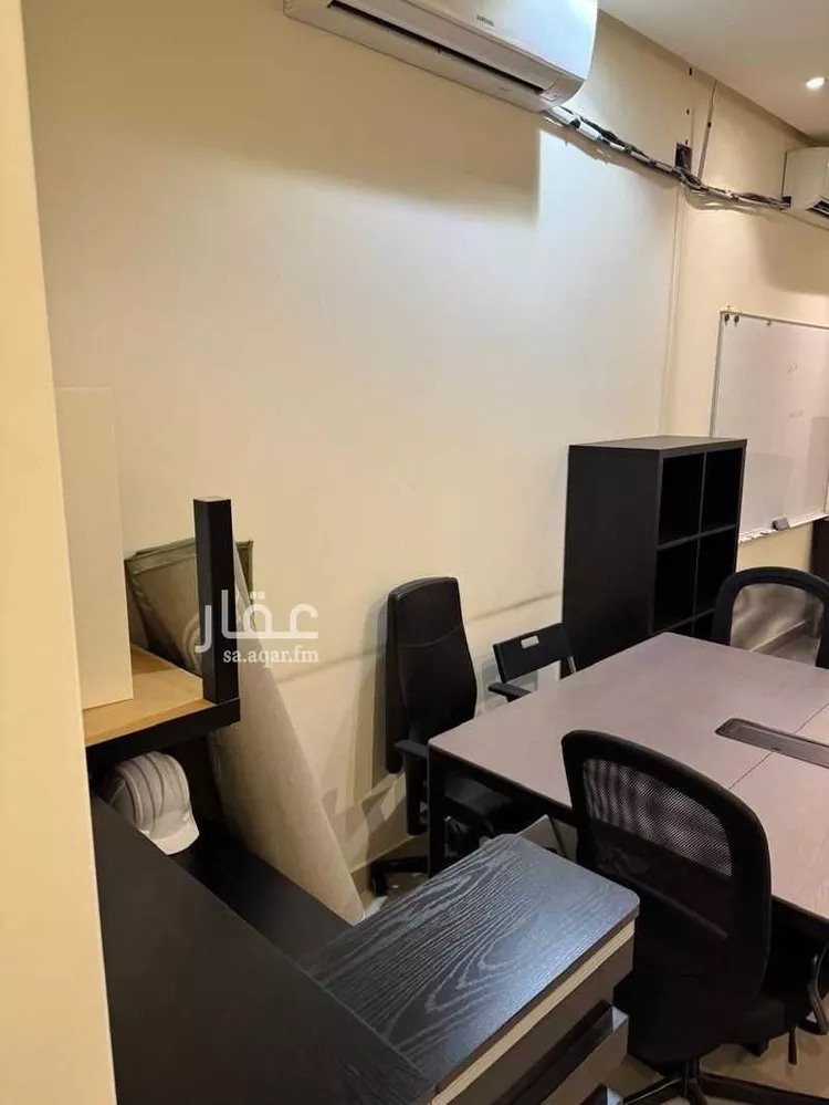 مكتب تجاري للإيجار في شارع الشيخ عبدالله المخضوب ، حي الوادي ، الرياض ، منطقة الرياض صورة 3
