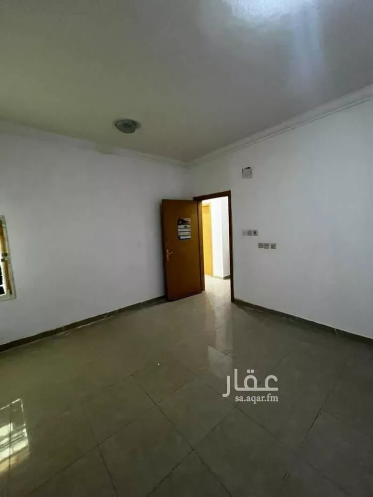 شقة للبيع في شارع الإعتدال, حي بدر, مدينة الرياض, منطقة الرياض صورة 2