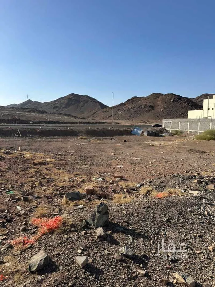 أرض للبيع في شارع عبدالفاضل ابن اسماعيل, حي طيبة, مدينة المدينه المنوره, منطقة المدينة المنورة