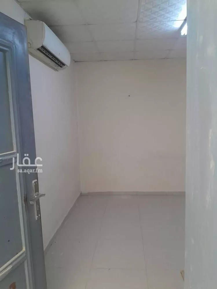 Building for Rent in Riyadh Ghirnatah