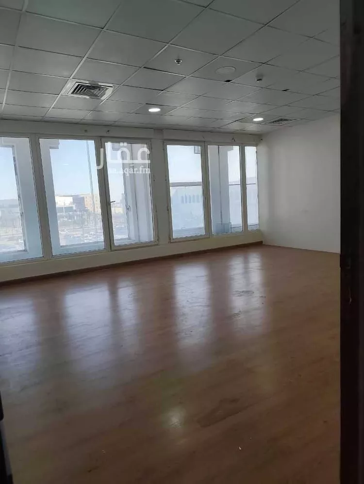 Commercial Office for Rent in Dammam Muhammed Ibn Saud صورة 2