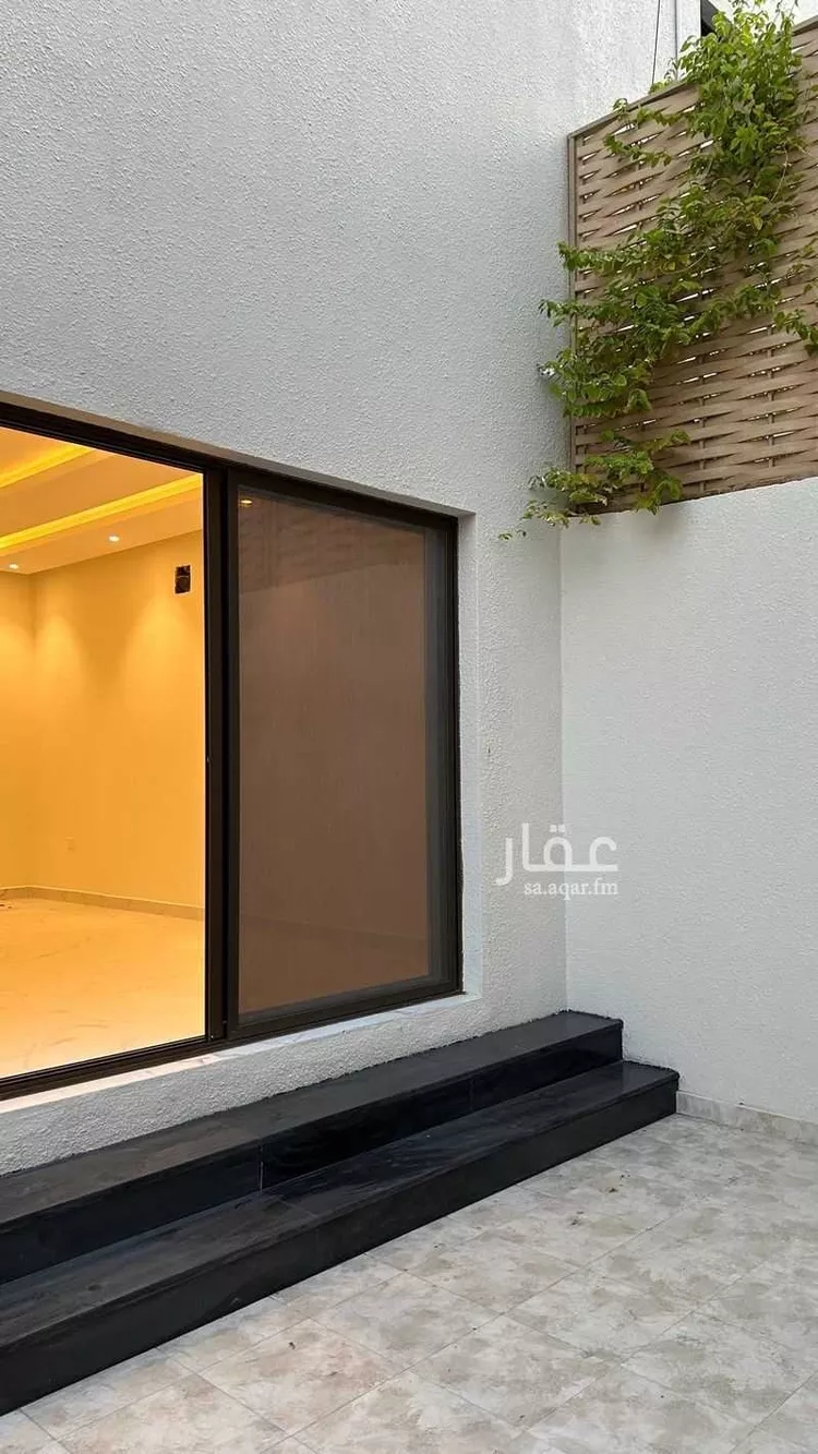 فيلا للبيع في شارع ابن الشهاب, حي الراكة الشمالية, مدينة الدمام, المنطقة الشرقية صورة 2
