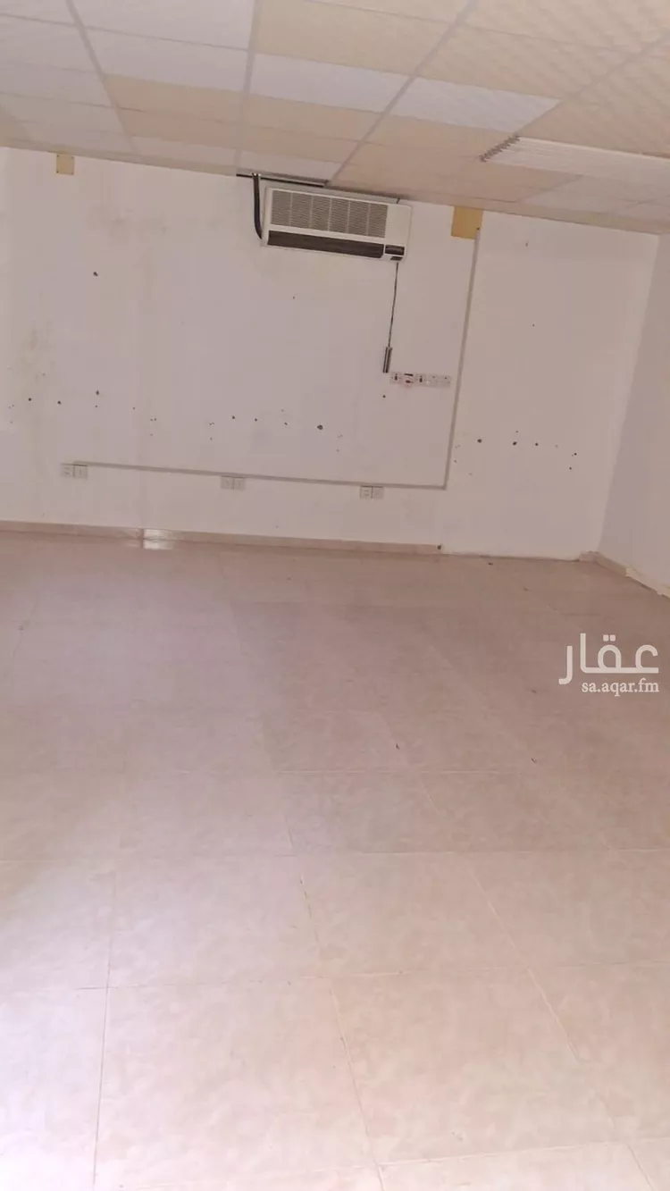 عمارة للإيجار في شارع الإمارات, حي الشهداء, مدينة الرس, منطقة القصيم صورة 5